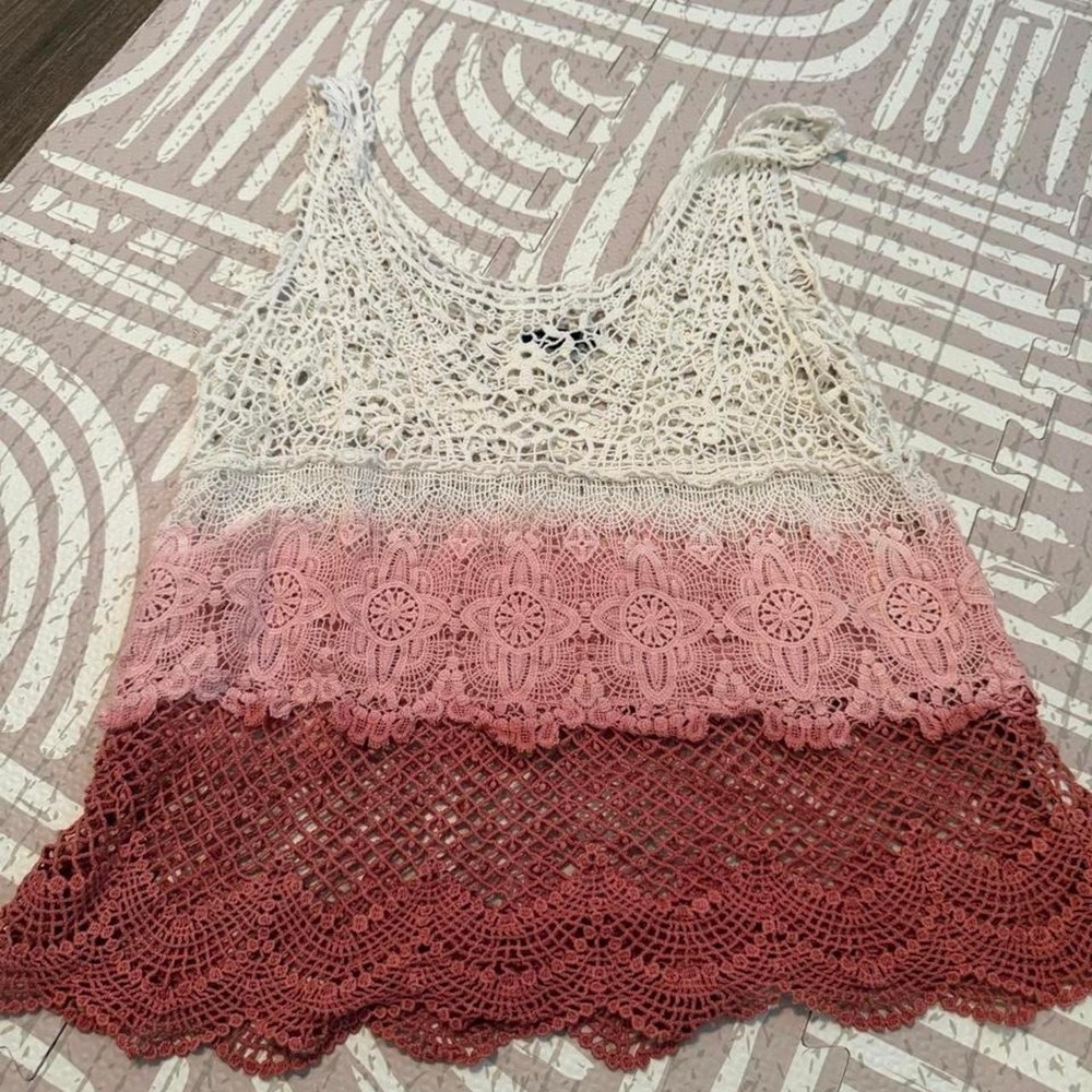 American Eagle Pink Ombre Crochet Lace Tank Top Floral Boho Sleeveless Medium